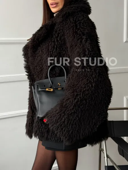 Коричневая дубленка из меха Тиградо - фото 3