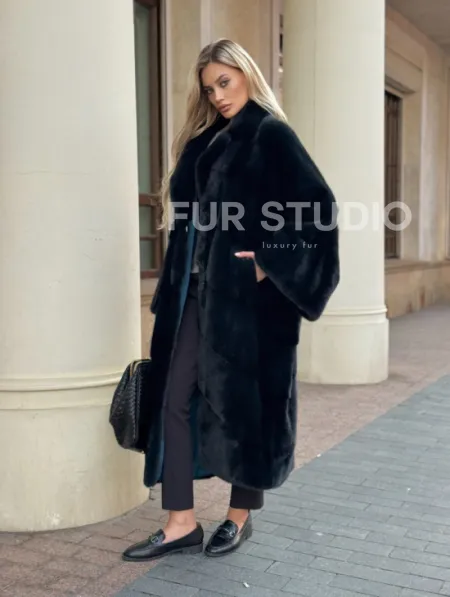 Зеленая норковая шуба - фото 0