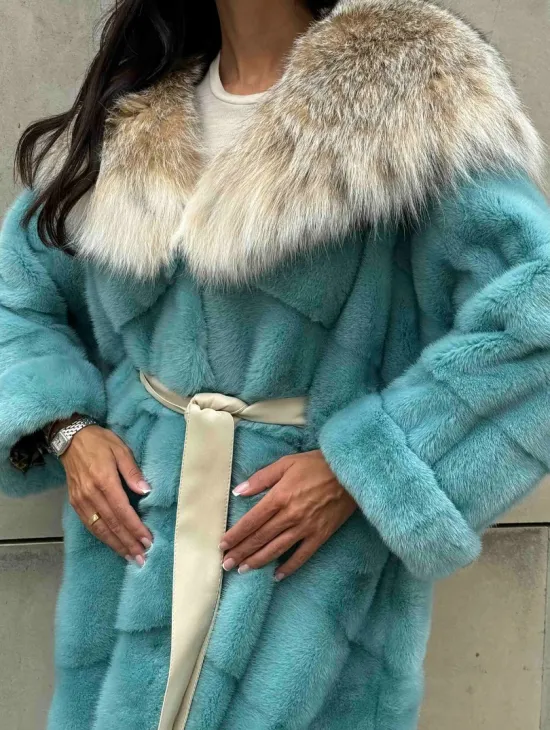 Шуба норковая с капюшоном из меха рыси - цвет Тиффани - фото 2