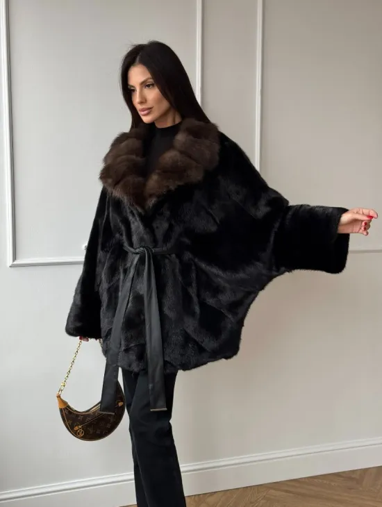 Полушубок из норки Black с воротником из меха темной куницы - фото 11