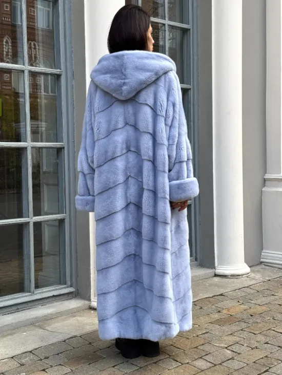 Шуба кимоно LUXURY FASHION из меха голубой норки с капюшоном - фото 5