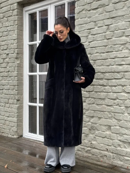 Норковая шуба PREMIUM из аукционной плюшевой норки с капюшоном - фото 8