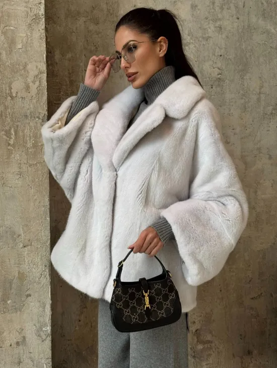 Шуба автоледи из импортной плюшевой норки White с английским воротником - фото 5