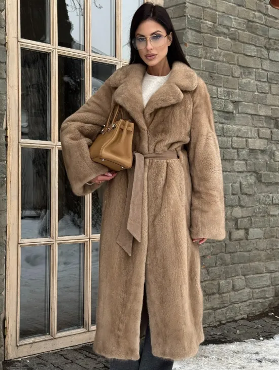 Удлиненная стильная шуба кимоно из скандинавской норки английский воротник - фото 7