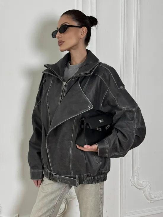 Кожаный женский бомбер Vintage grey с двойным воротником и затертыми швами - фото 6