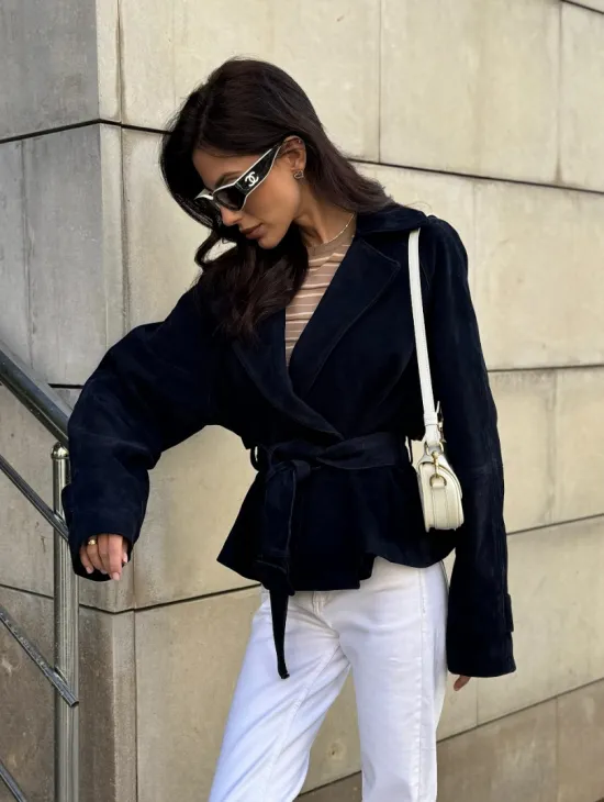 Модная куртка из замшевой кожи - фото 10