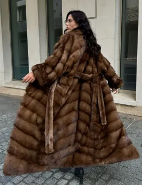 Норковая шуба в цвете соболь с английским воротником - фото 0