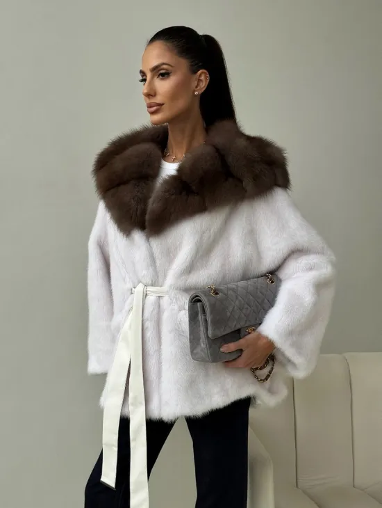 Белый норковый полушубок с куницей -  летучая мышь - фото 7