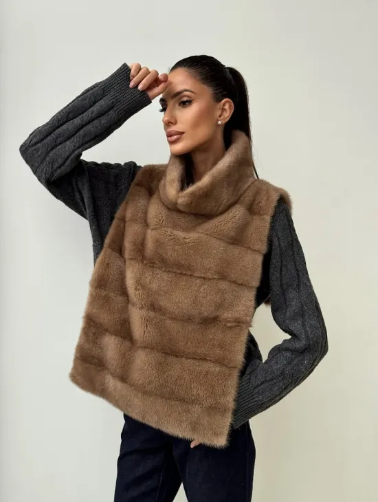 Бежевая норковая манишка - фото 9