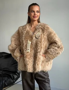 Короткая куртка из овчины - фото 6