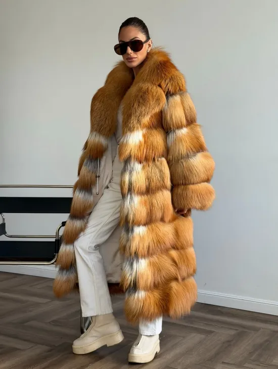 Шуба из меха огненной лисы - фото 6