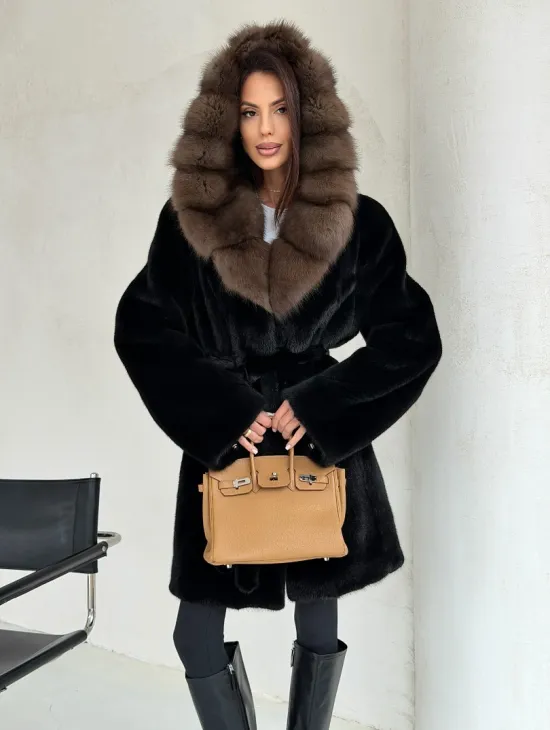 Черная норковая шуба средней длины - капюшон куница - фото 6