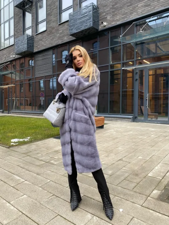 Шуба из меха голубой норки, фасон кимоно - фото 7