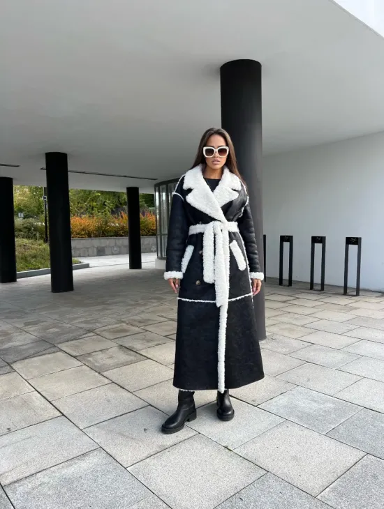 Черная дубленка из экокожи - фото 4