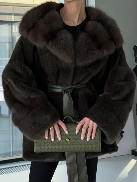 Норковое пончо шуба с капюшоном из меха куницы dark olive - фото 1