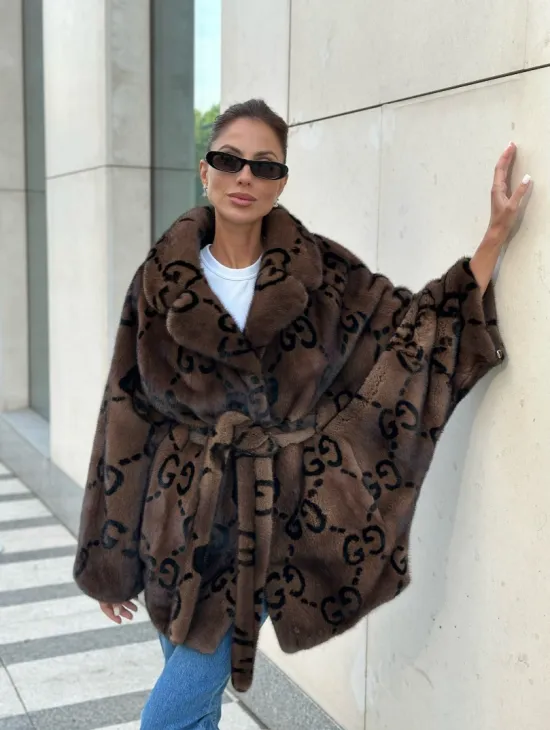 Шуба летучая мышь плюшевая норка VELVET - цвет орех - фото 0