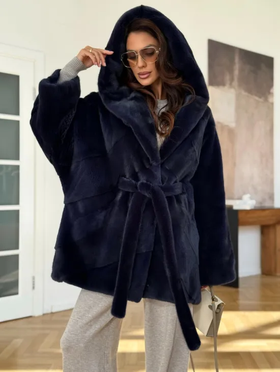 Шуба летучая мышь с капюшоном цвет аквамарин - паркетная раскладка - фото 5